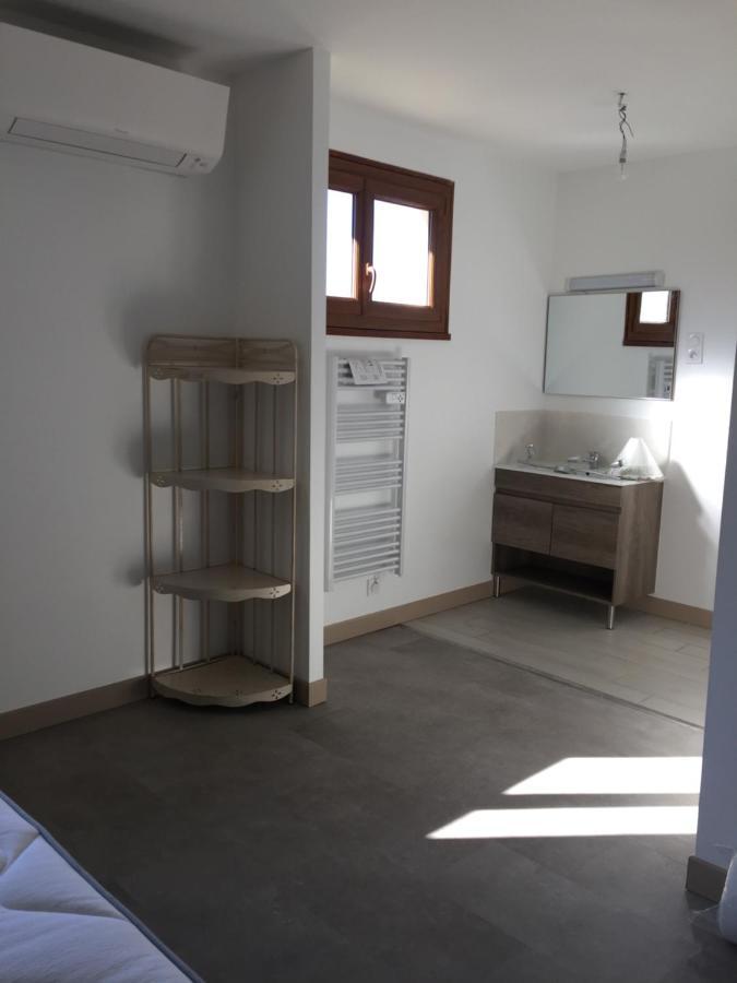 Bed and Breakfast Sous La Tour Agencourt Zewnętrze zdjęcie